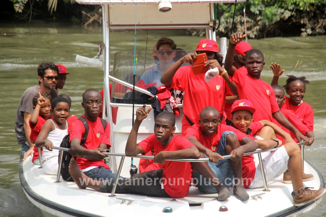 Concours de pêche enfants (2014) - Premier jour 01